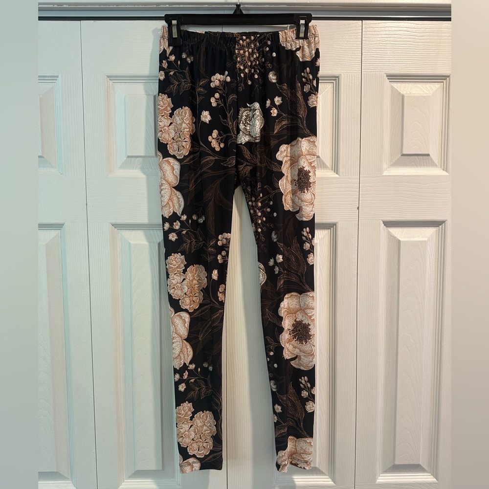 LBISSE tan/black floral leggings